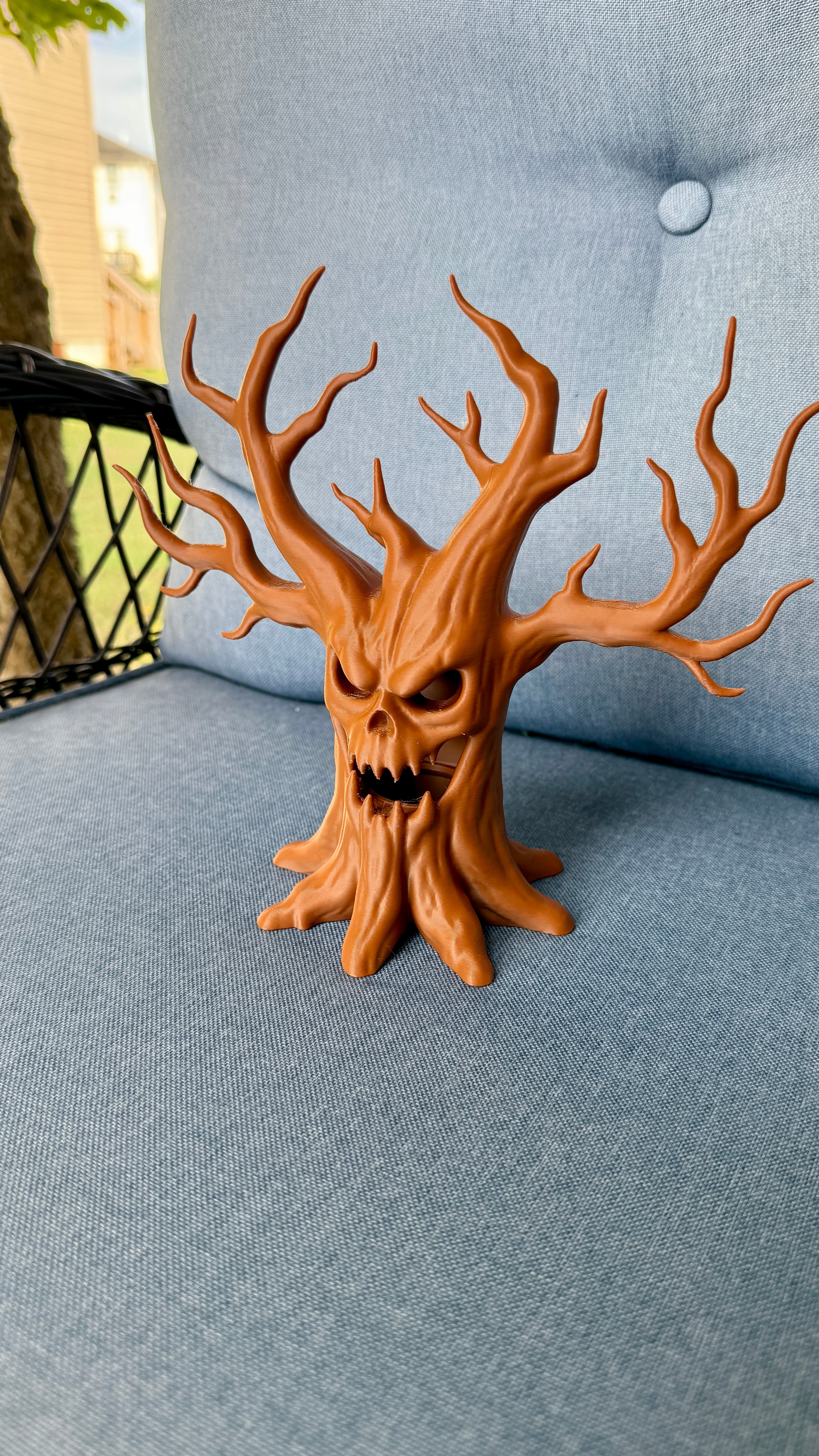 Spooky Tealight Tree