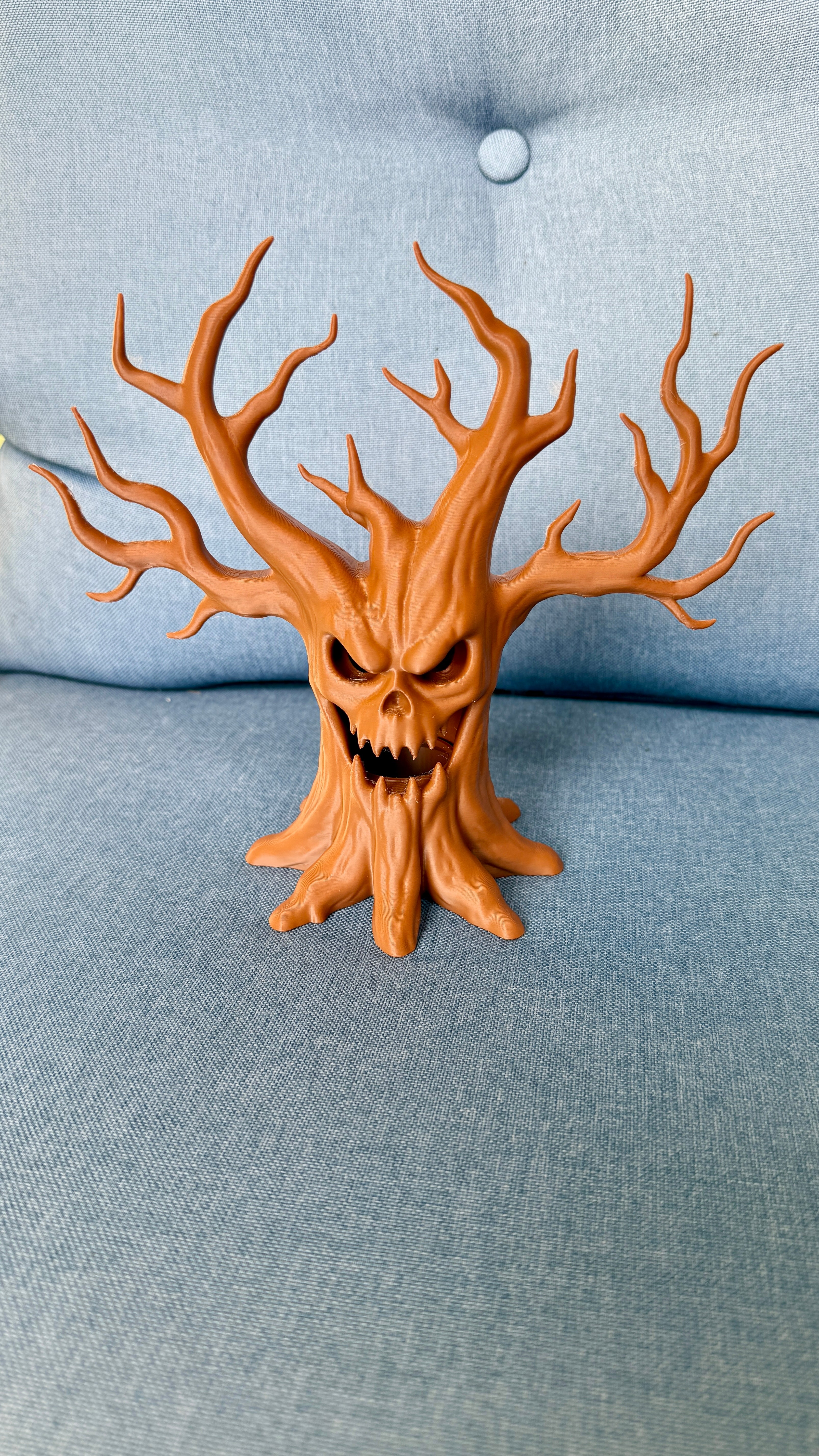 Spooky Tealight Tree