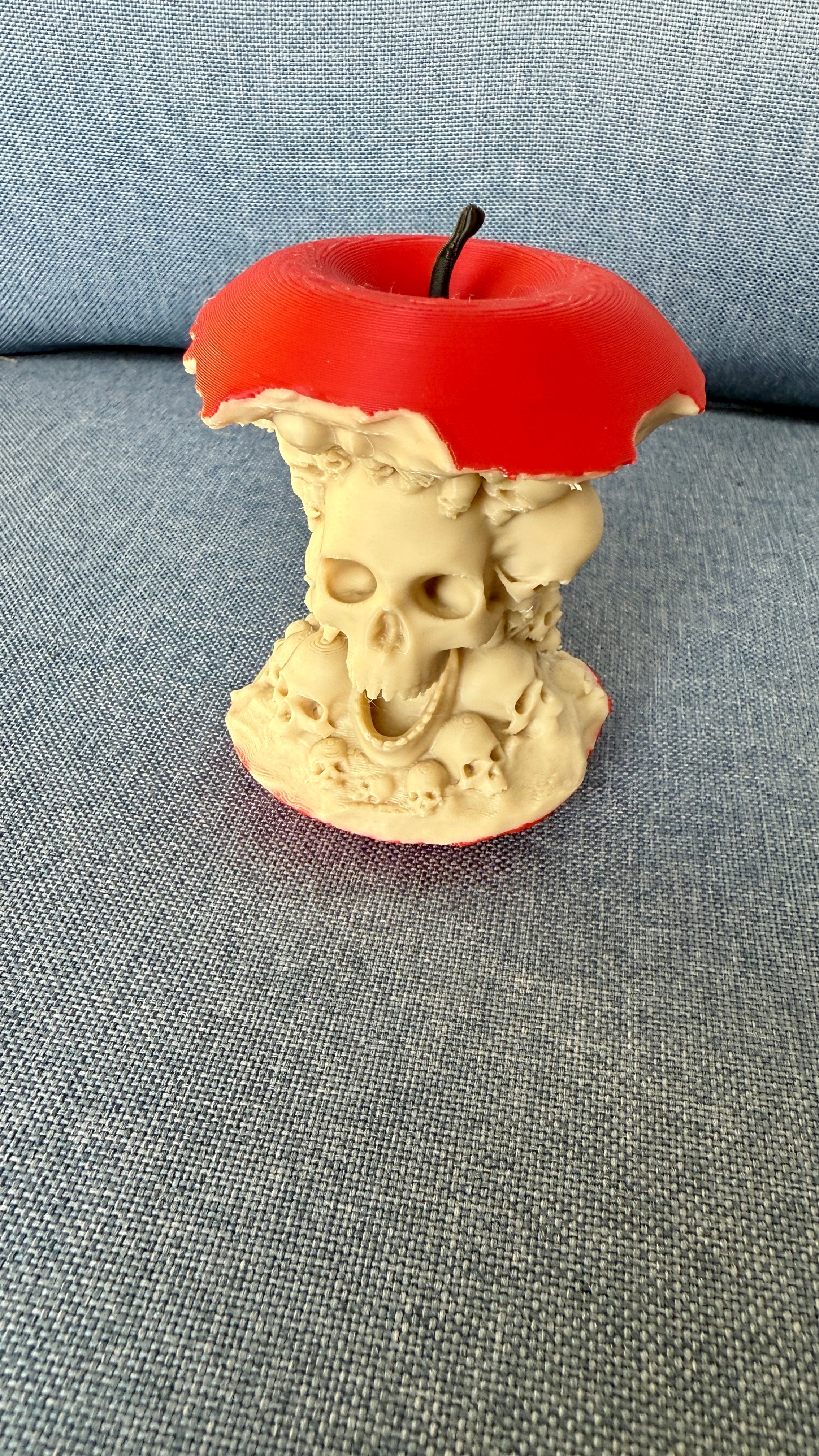 Skeleton Apple