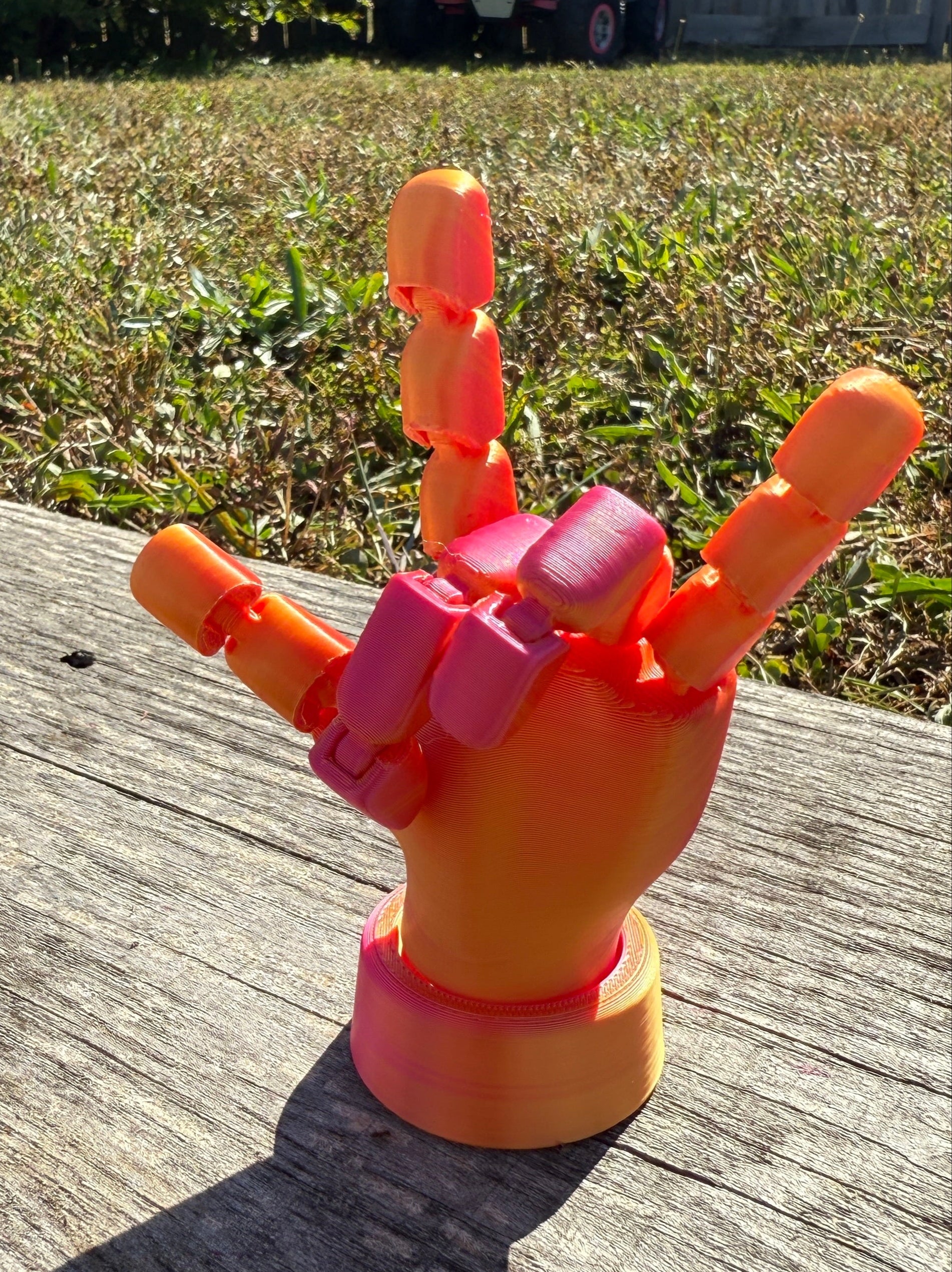 Articulating Hand